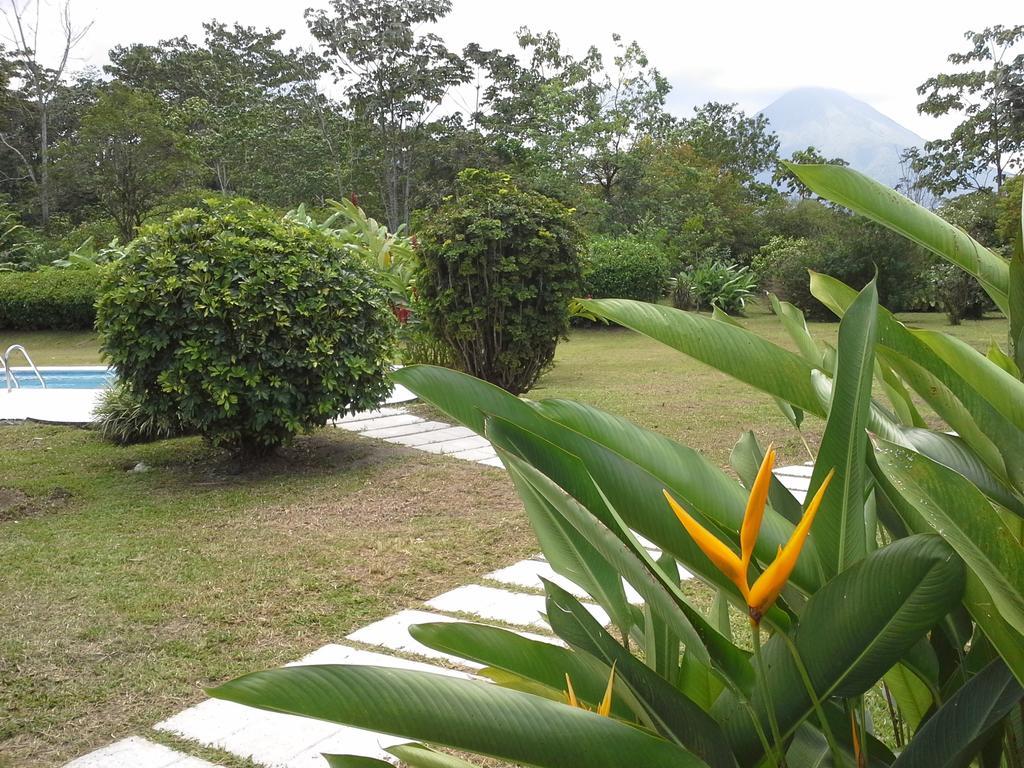 Hotel Tangara Arenal B&B La Fortuna 外观 照片