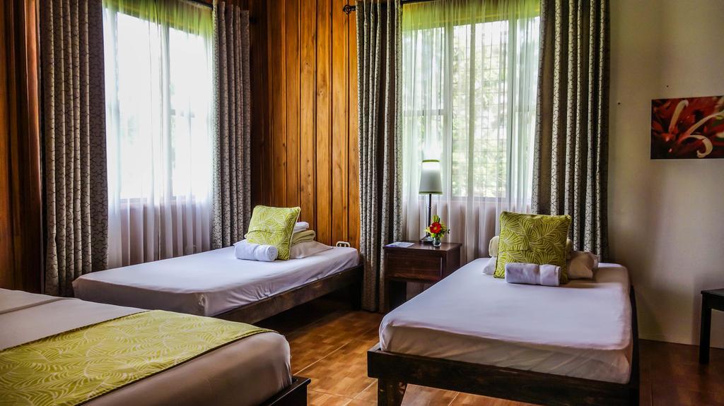 Hotel Tangara Arenal B&B La Fortuna 外观 照片