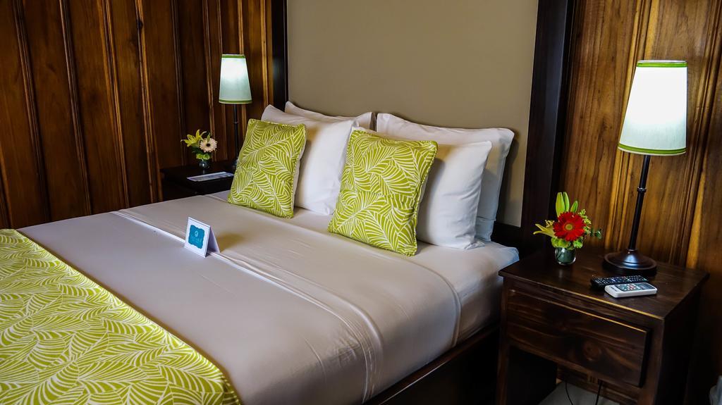 Hotel Tangara Arenal B&B La Fortuna 外观 照片