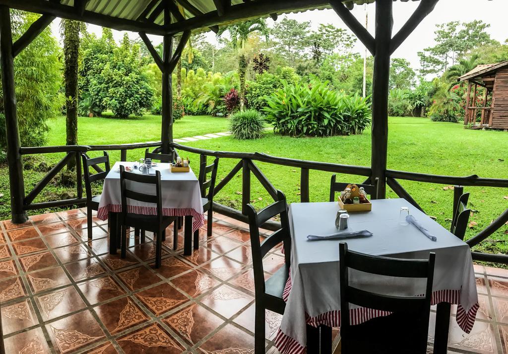 Hotel Tangara Arenal B&B La Fortuna 外观 照片
