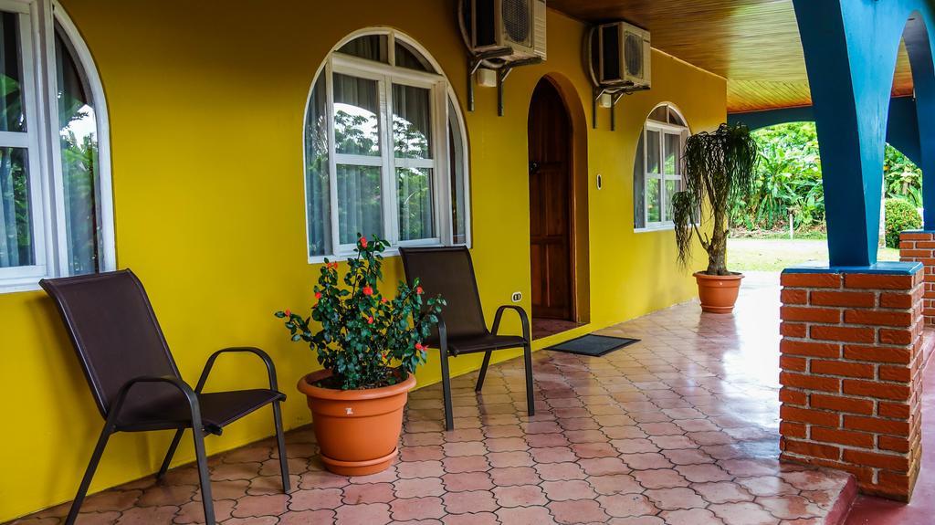 Hotel Tangara Arenal B&B La Fortuna 外观 照片